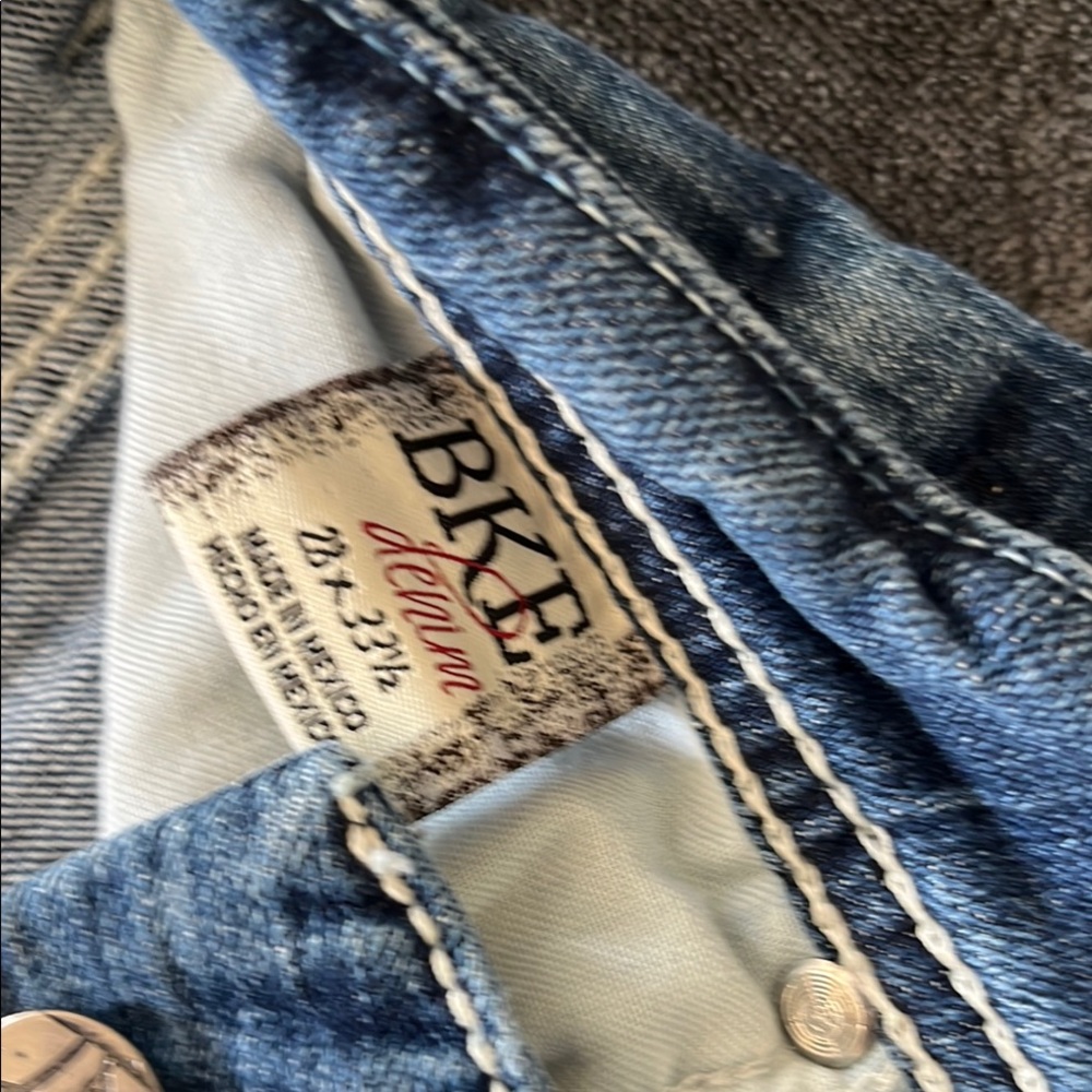 Women's BKE Jeans with Stitch Detailing - Picture 3 of 6